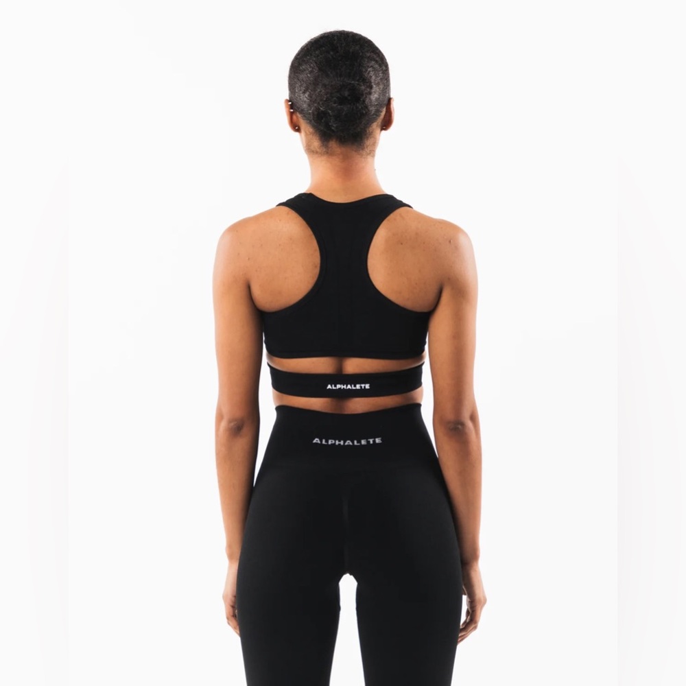 Alphalete Stratus Bra
